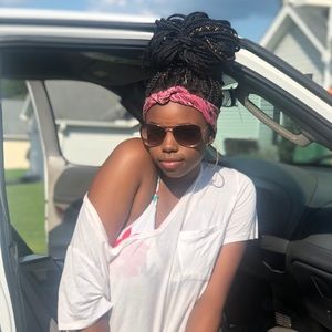 Meet your Posher, Krysti